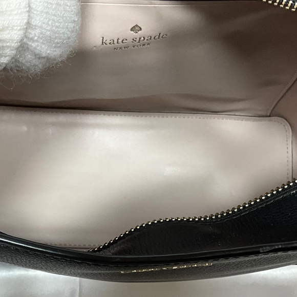 Kate Spade Black Zipper Tote KAT012.   9-H3a - Picture 8 of 9